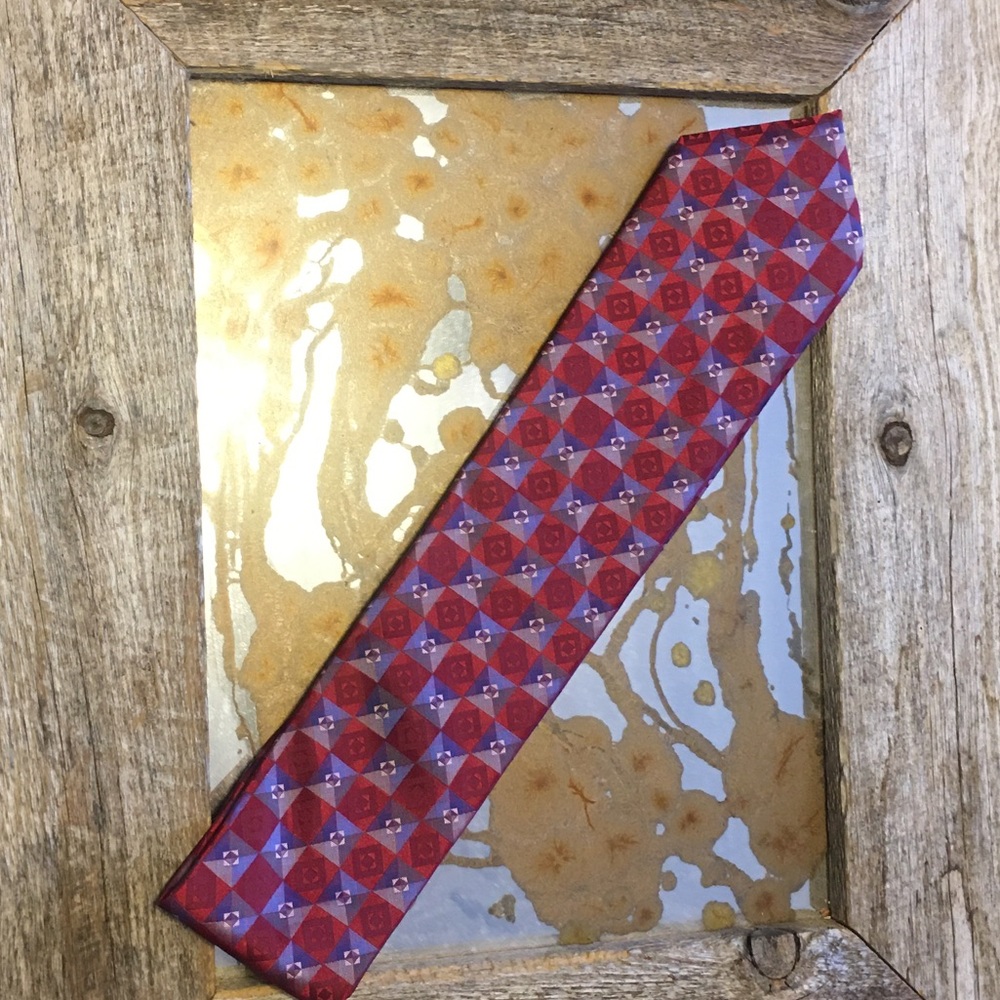 Extra long necktie